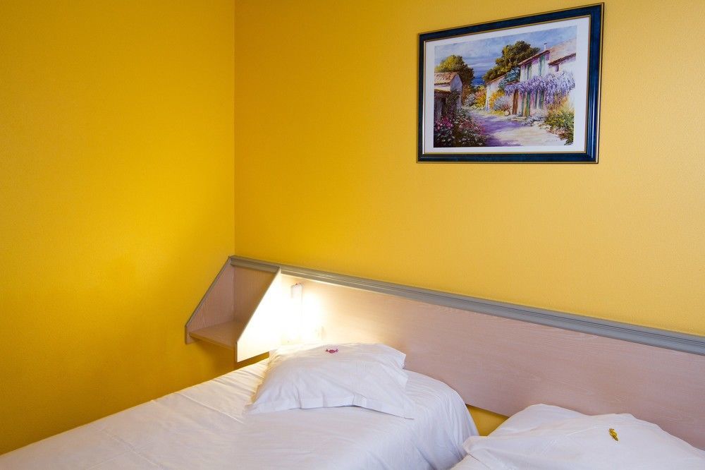 Hotel Ecluse 34 سْتابورْ المظهر الخارجي الصورة